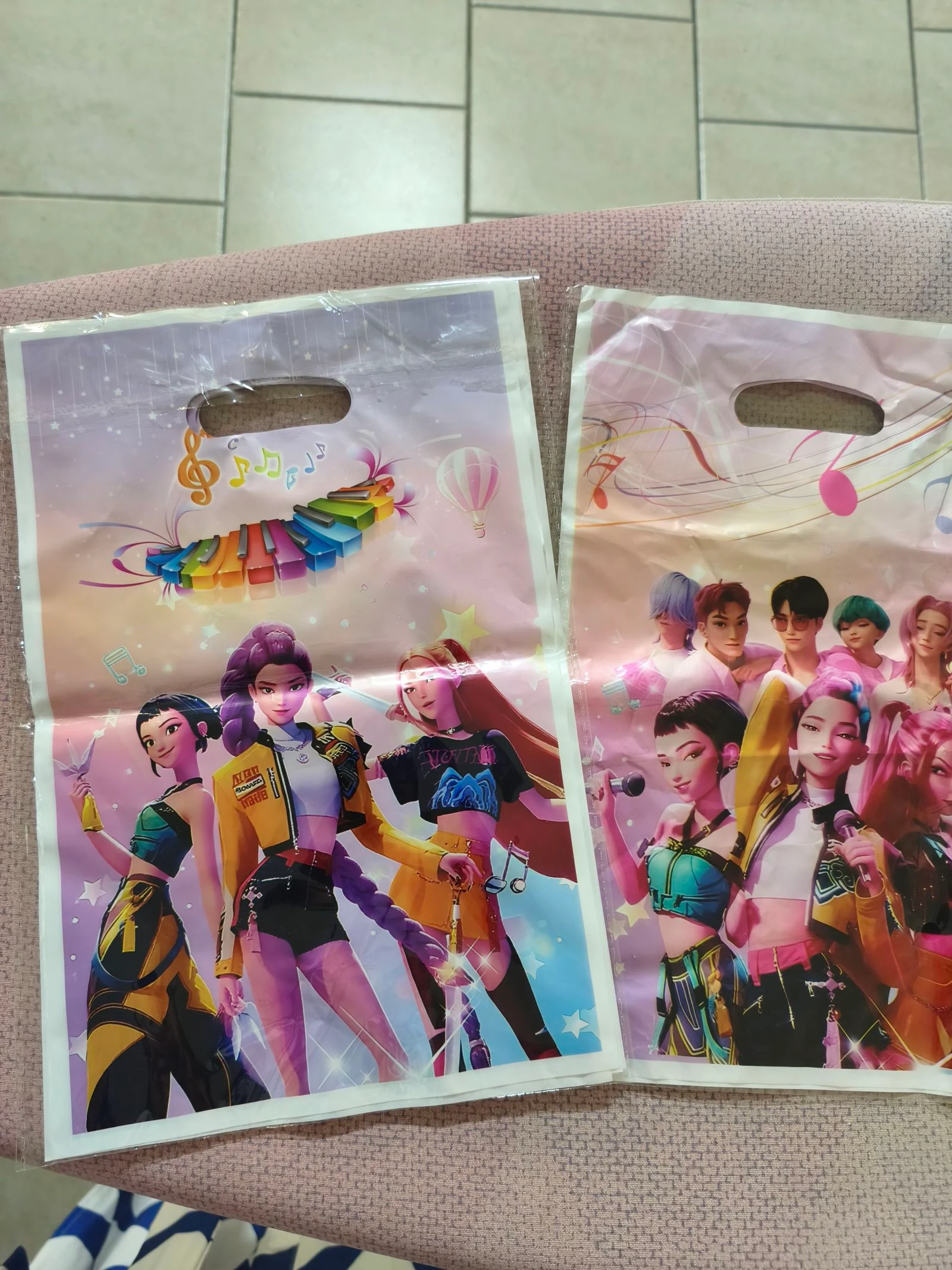 Lote 14 Sacos Festa K-Pop | Lot 14 Sachets Anniversaire K-Pop – photo 4